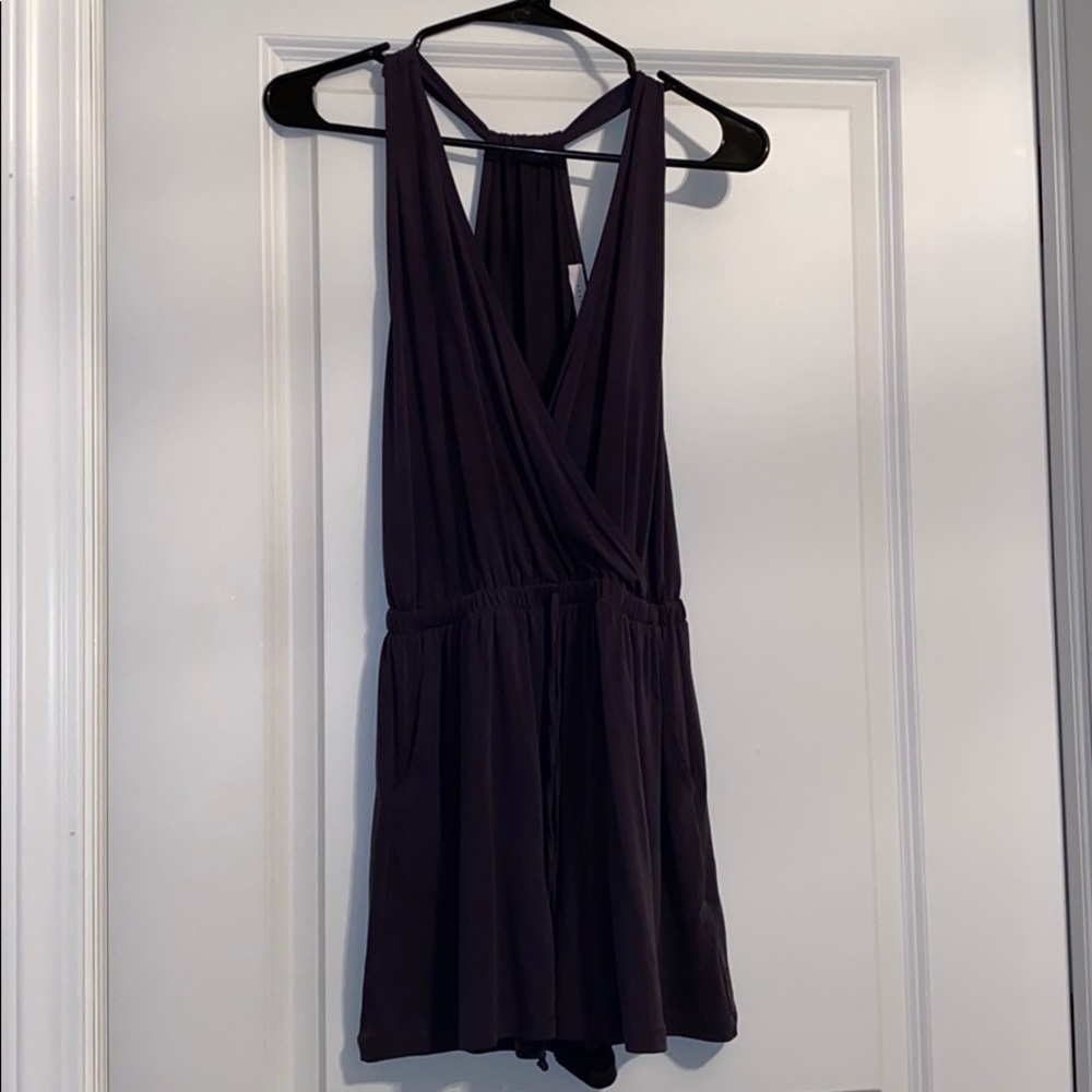 Grey soft romper - adorable Razorback W/ POCKETS
